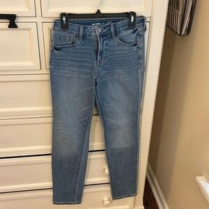 Old navy size 4 power slim straight high rise jeans